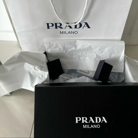 Men’s downtown leather sneakers PRADA